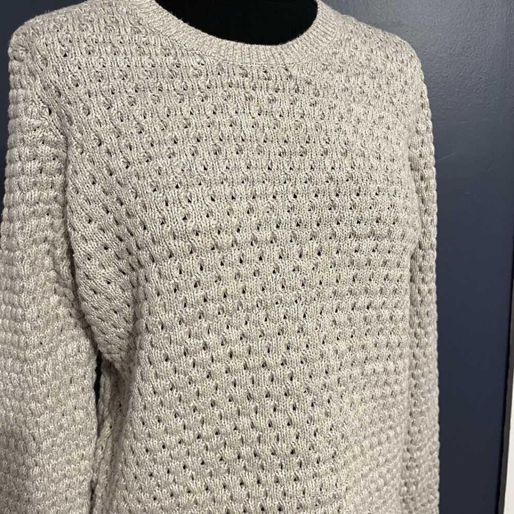Victoria’s Secret Open Weave Pullover Sweater Cream Size Medium